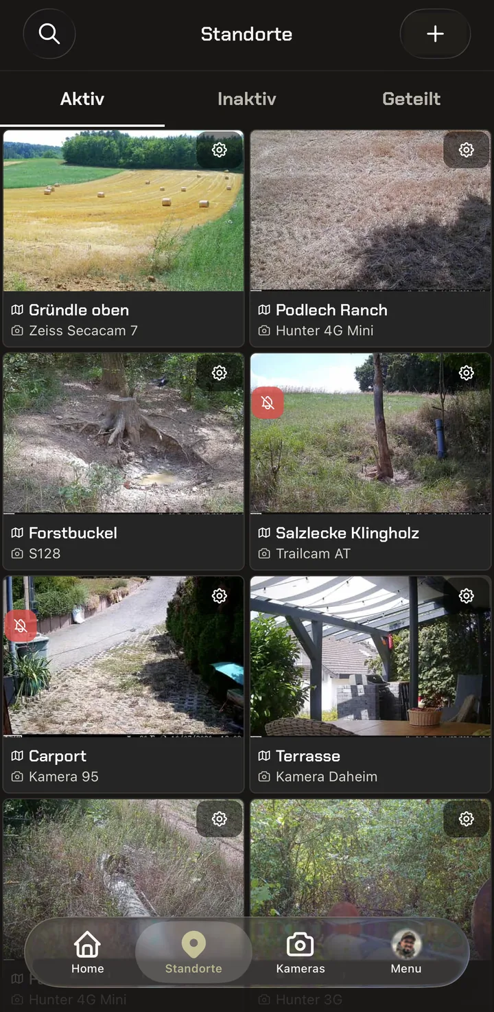 Übersicht aller Standorte als Raster mit Vorschaubild und Kameraname je Standort