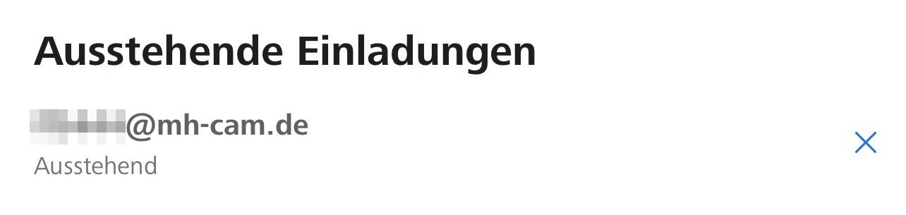 Zeiss Secacam App: Liste Ausstehende Einladungen mit der Kamera-Adresse und dem Status Ausstehend